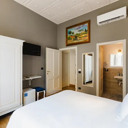 Am Collection Cavour Bed & Breakfast